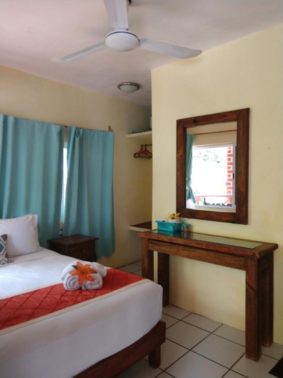Nido Del Quetzal Hotell Bacalar Eksteriør bilde